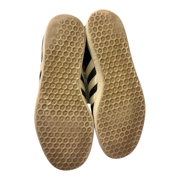 Adidas Gazelle trainers in black and white Womens 6👟🖤🤍 - Picture 6 of 7
